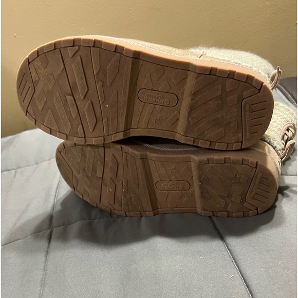 Makalu Suede Boots - Picture 6 of 7